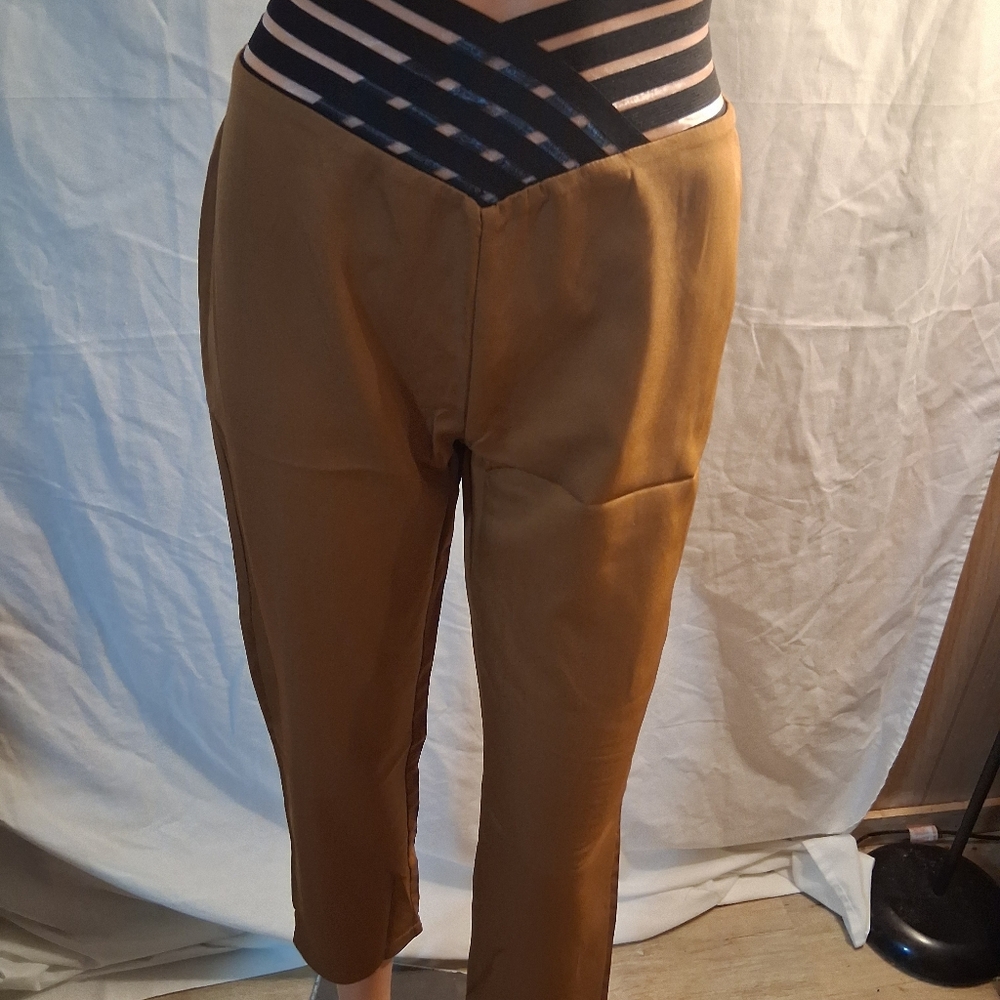 Brown High-Waisted Pants with Striped Waistband